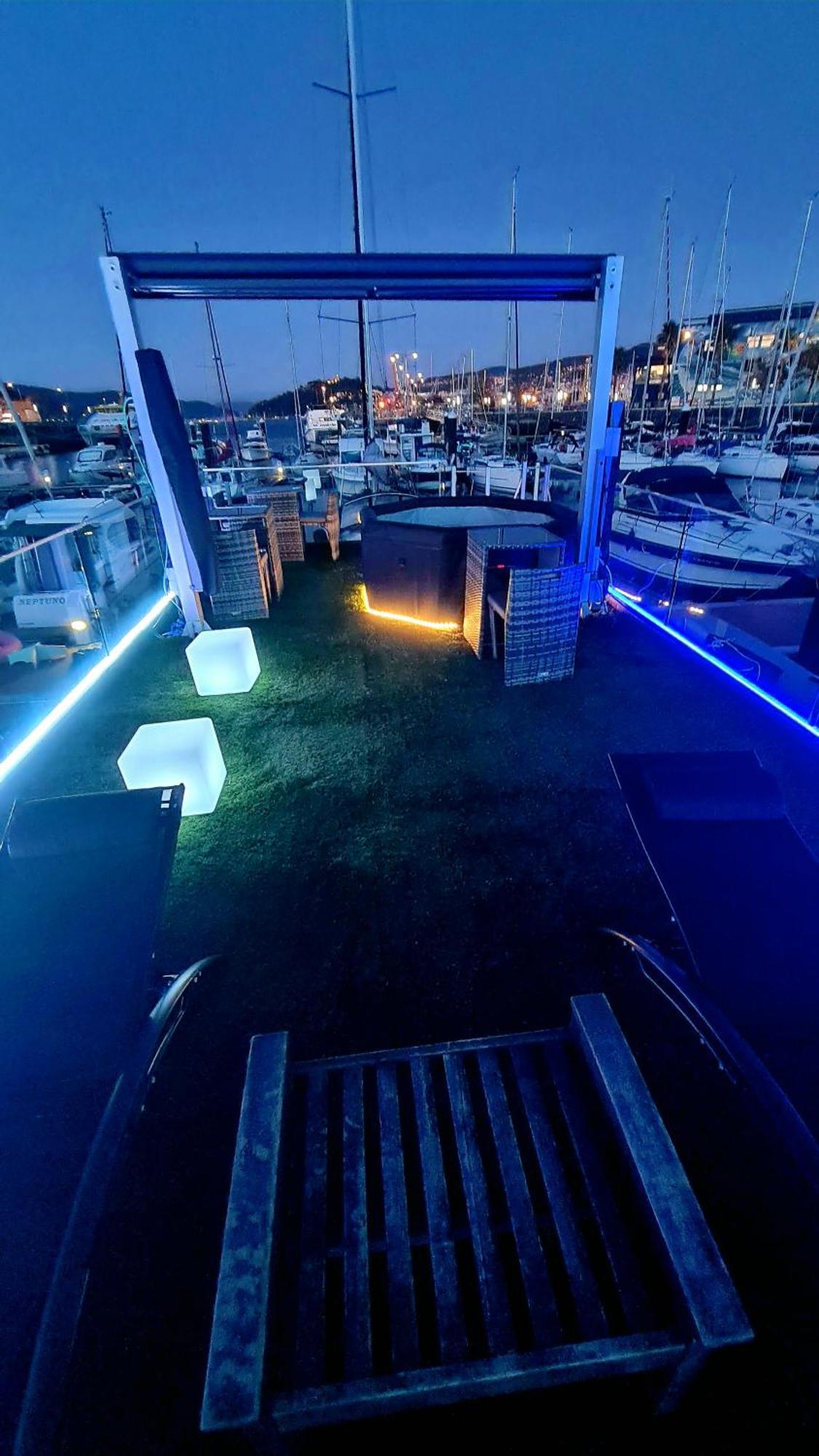 Barco-Apartamento En El Nautico De 比戈 外观 照片