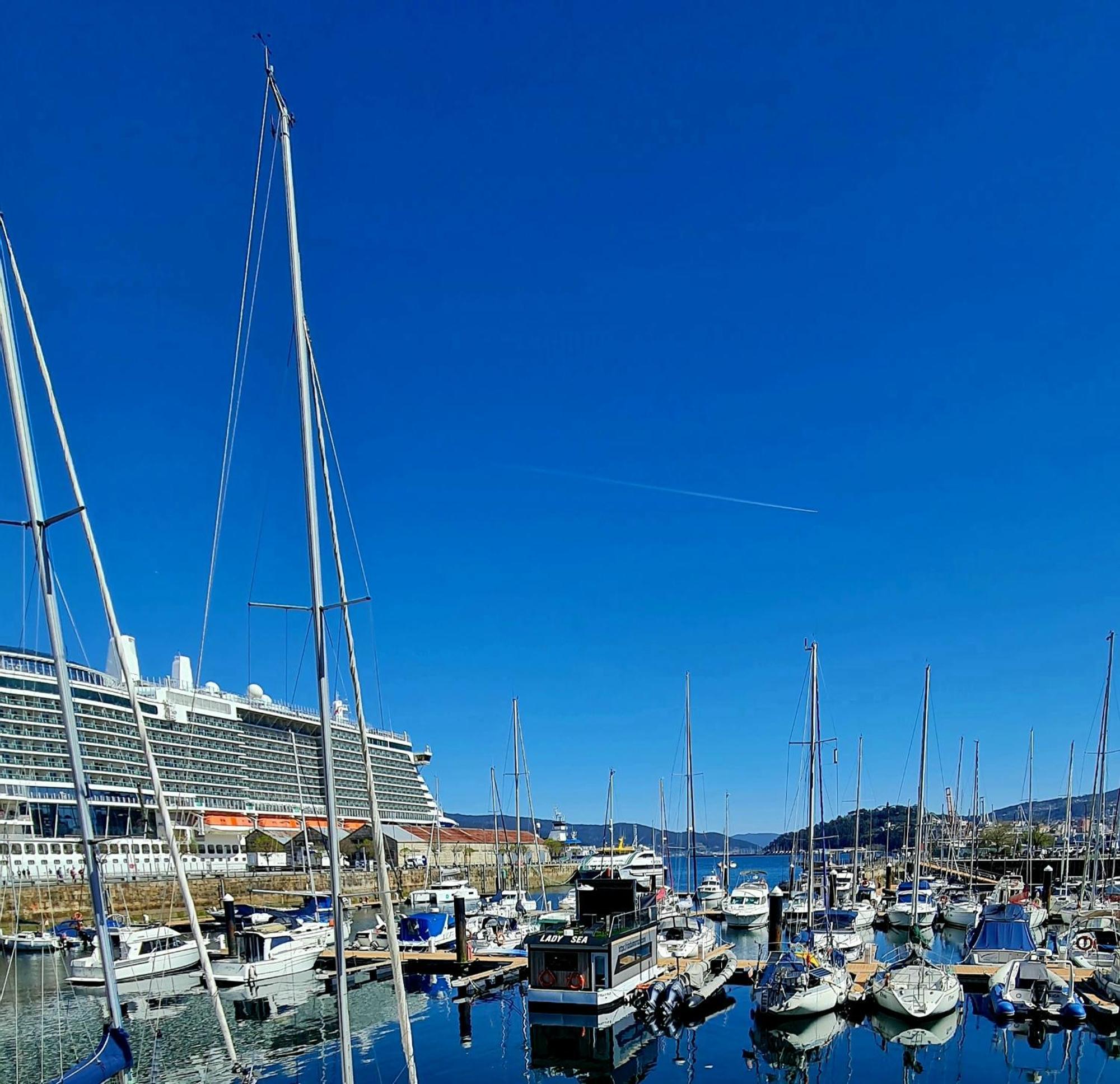 Barco-Apartamento En El Nautico De 比戈 外观 照片